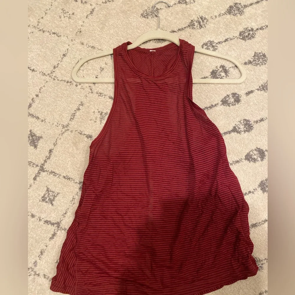 Lululemon 3 pack tops | red, blue & green | size6 - Picture 4 of 9